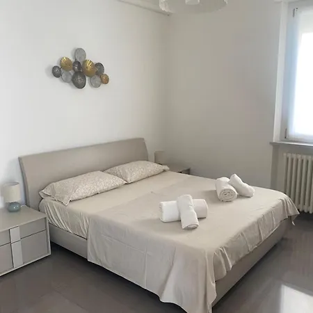 Roero House Άστι